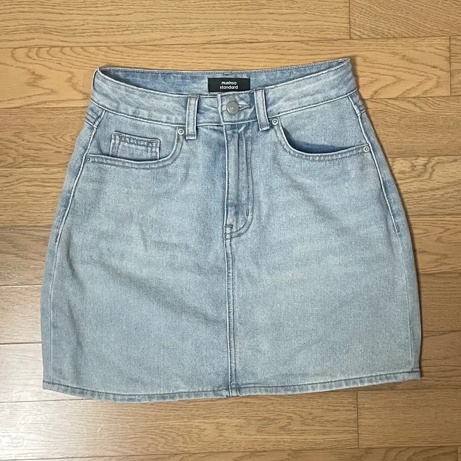 S / 무신사 스탠다드 우먼즈 데님 미니 스커트 [스카이 블루]