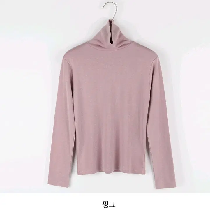 (1회 착용) 코코블랑 베네 소프트 기모 폴라티셔츠 핑크
