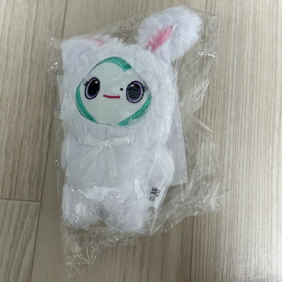 트와이스 미나 미부리 키링 토끼 인형 미개봉