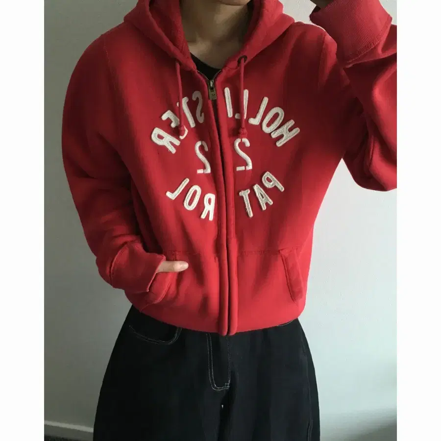 HOLLISTER 홀리스터 레드 빅로고 후드집업