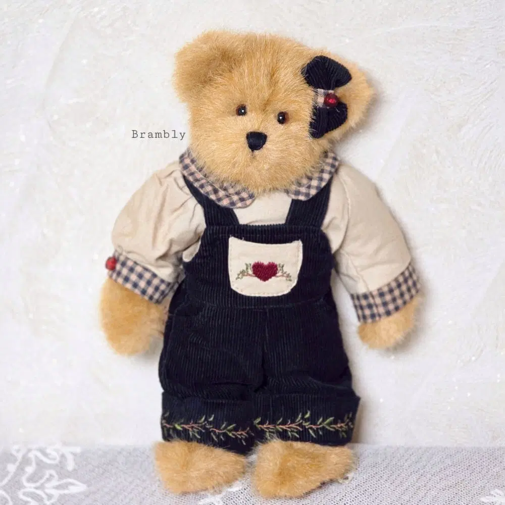 Boyds Bears 보이즈베어 빈티지인형 테디베어 벨벳 멜빵 오버롤 곰돌이 소품 키덜트 인테리어 장식 수집