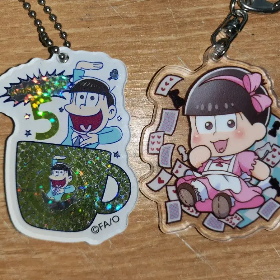 오소마츠상 아크릴 키링 일괄