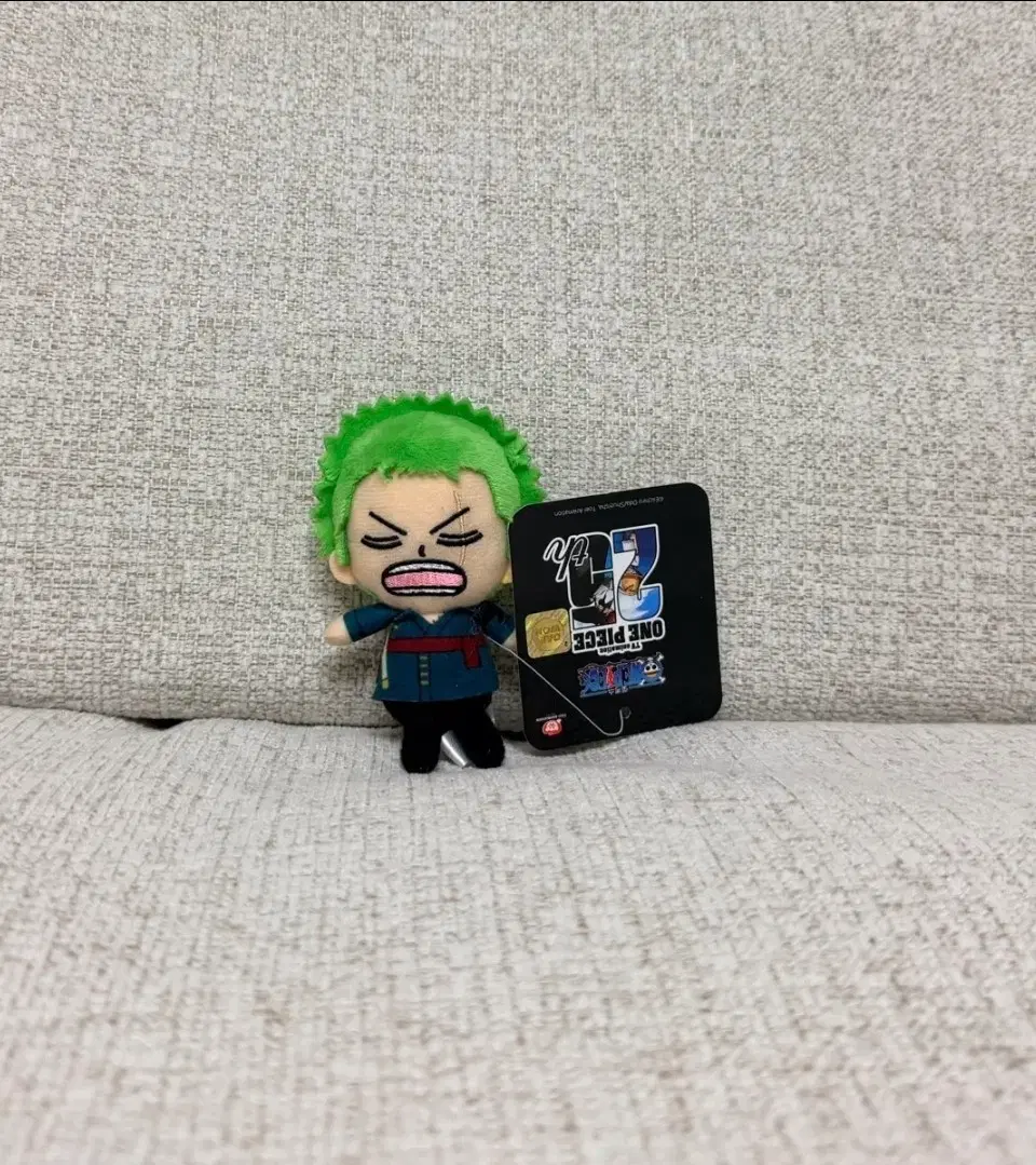 정품 원피스 잠자는 조로 8cm 키링 인형