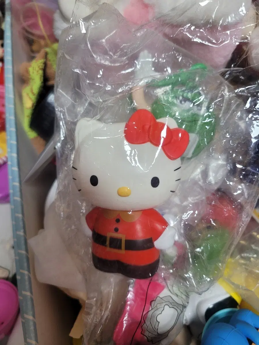 산리오 헬로키티 산타 복장 피규어 고전