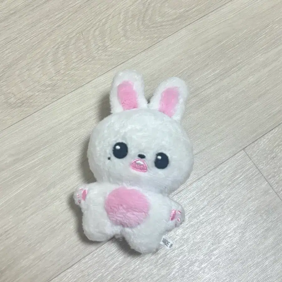 아이브 장원영 버니녕 인형 판매