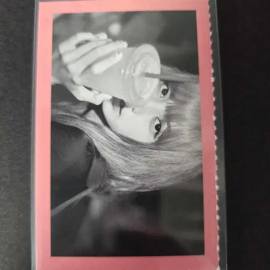 리사 Lisa 블랙핑크 블핑 포토카드 포카 2019 웰커밍 시그 BLACKPINK BP