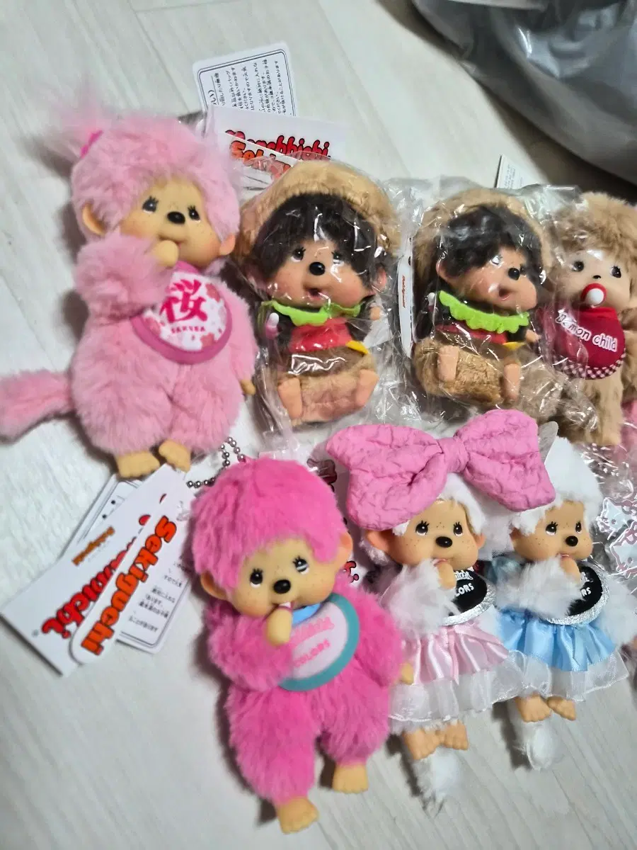 몬치치 인형키링 새상품