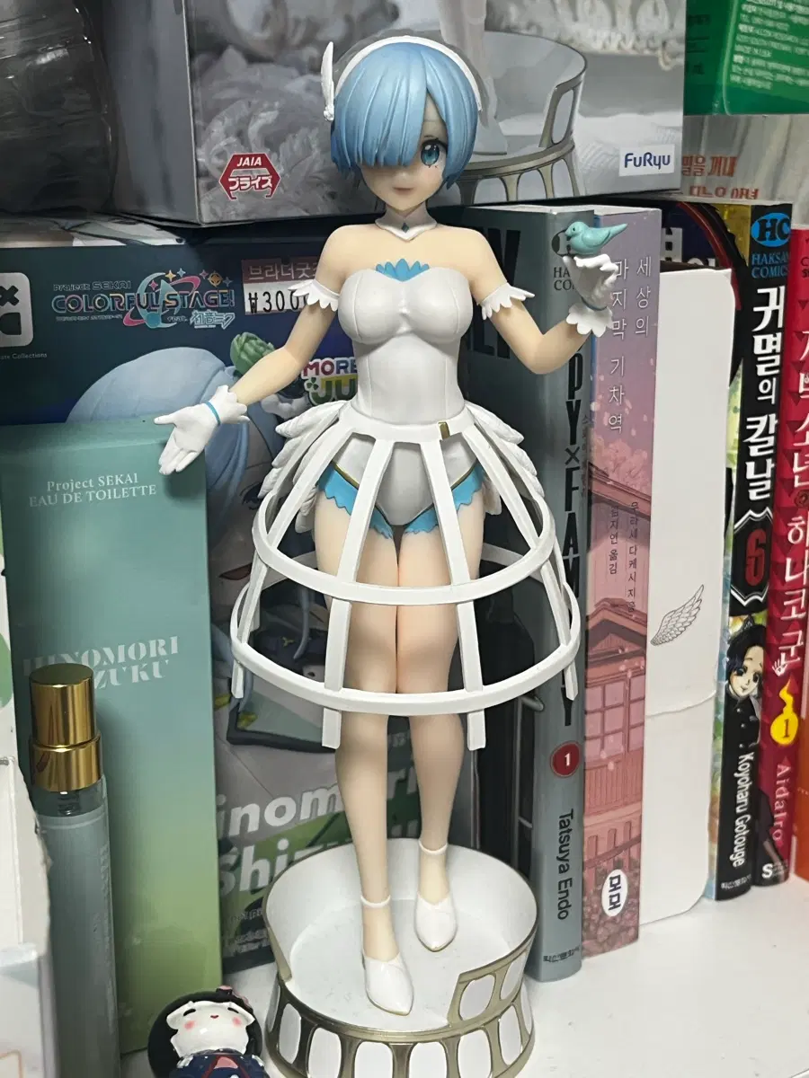 렘 새장 피규어