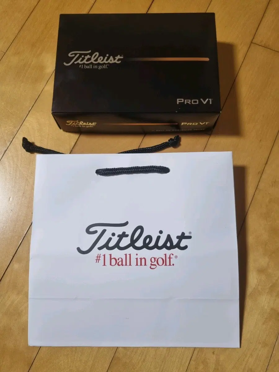 타이틀리스트 PRO V1 골프공 6구, 쇼핑백포함