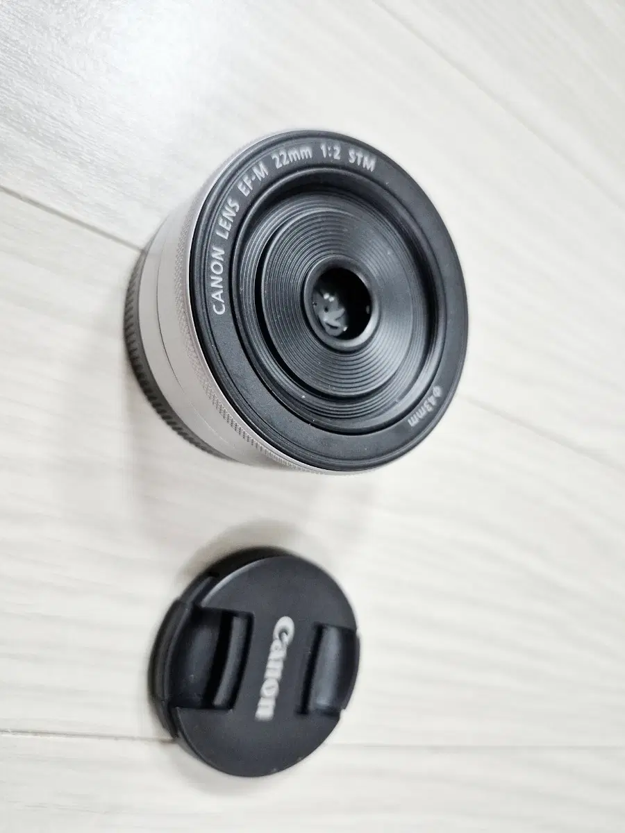 캐논 미러리스용 EF-M 22mm F2 STM 렌즈