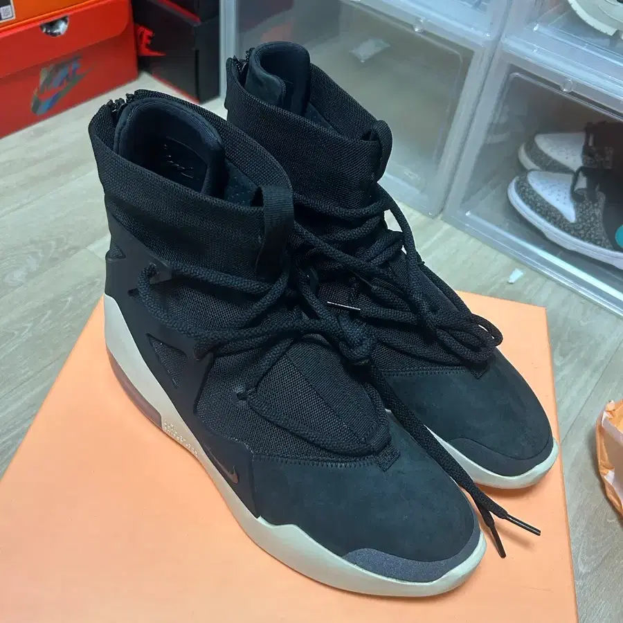 나이키 피어오브갓 에어 250