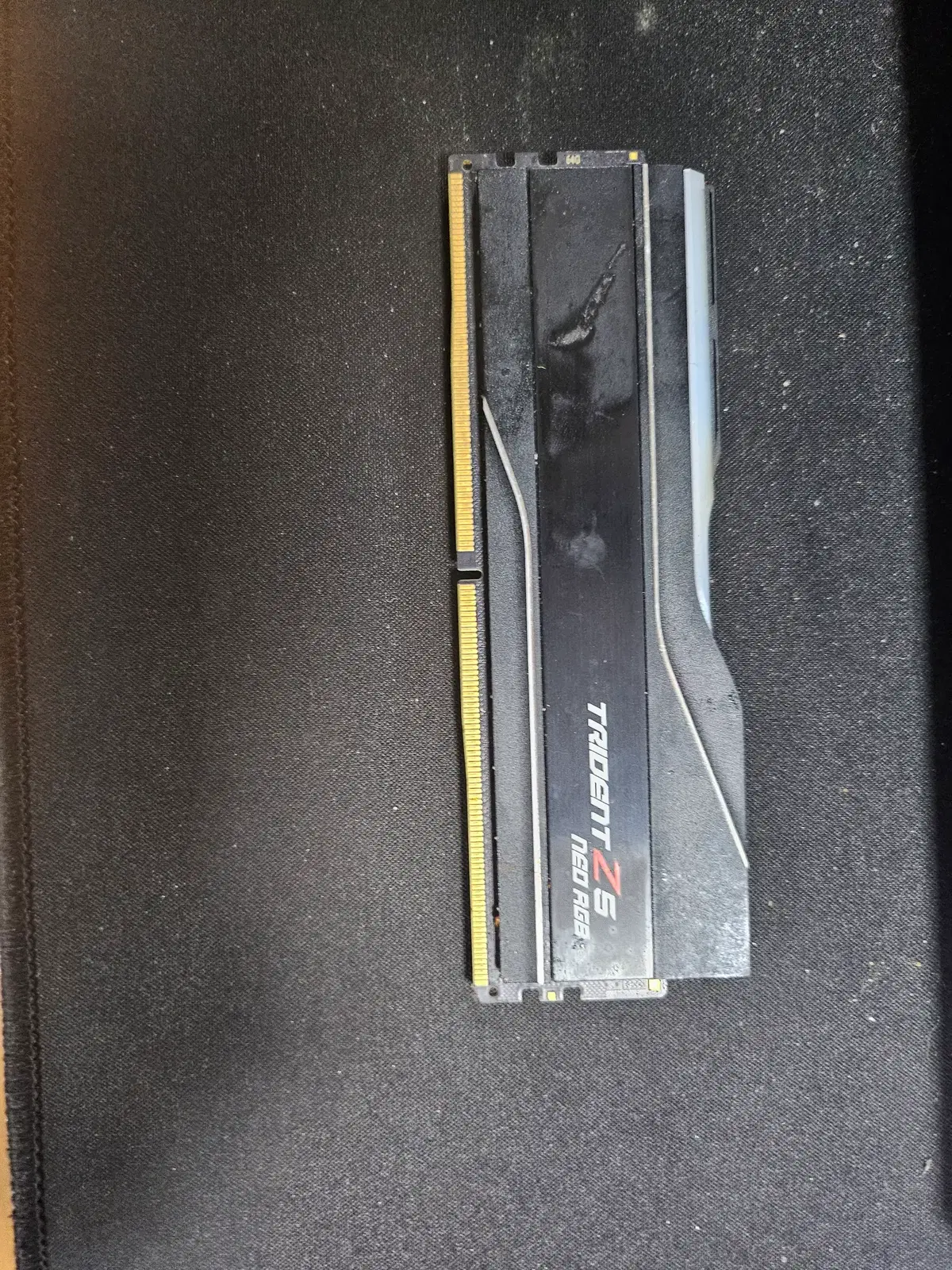 Trident Z5 neo rgb 64g 2개 128g