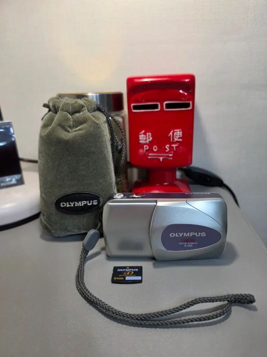 올림푸스 카메디아 X-250 카메라