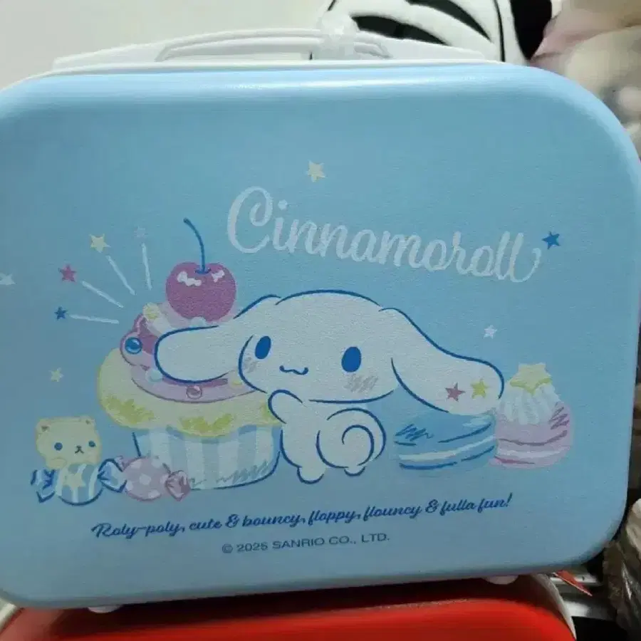 시나모롤 레디백