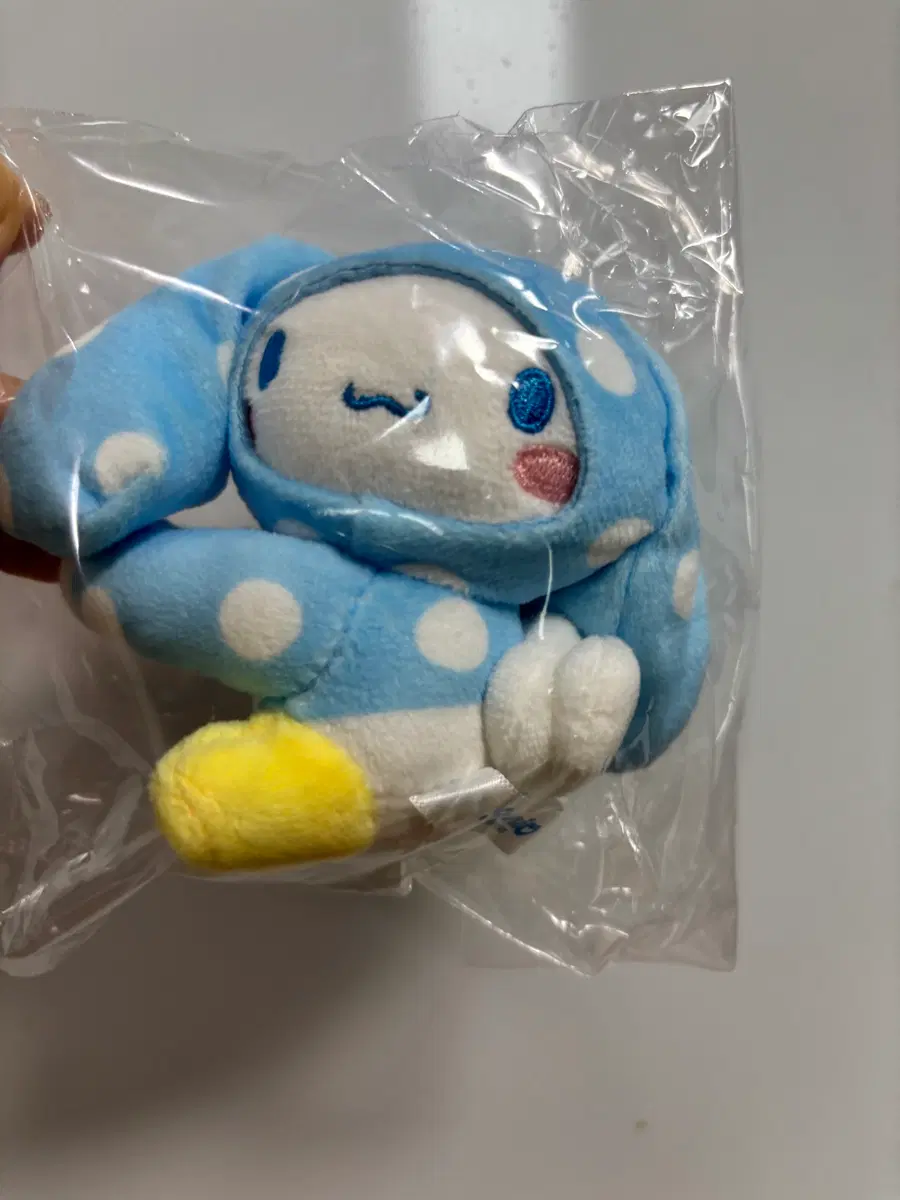 토리든 시나모롤 자석 인형