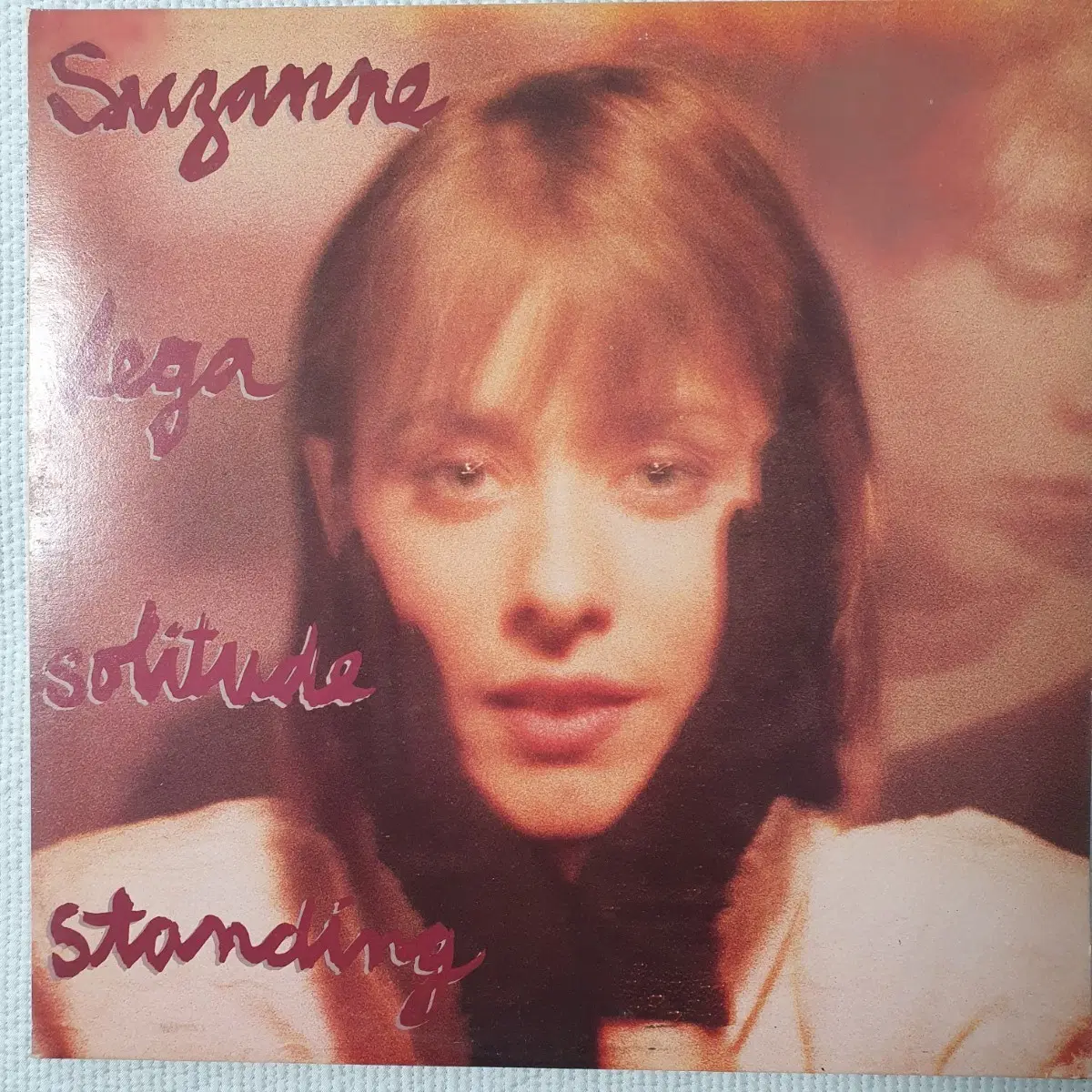 SUZANNE VEGA-SOLITUDE STANDING LP