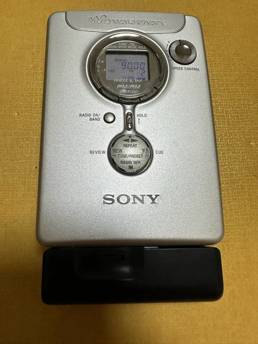 소니 워크맨 WM-FX890 부품용 판매합니다.