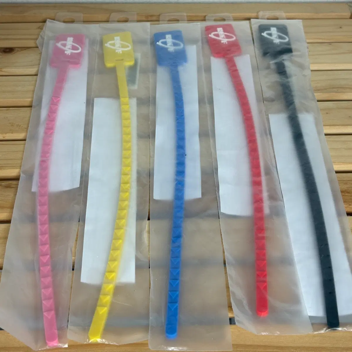 봇치더락 결속밴드 케이블 타이 5종 일괄 판매합니다