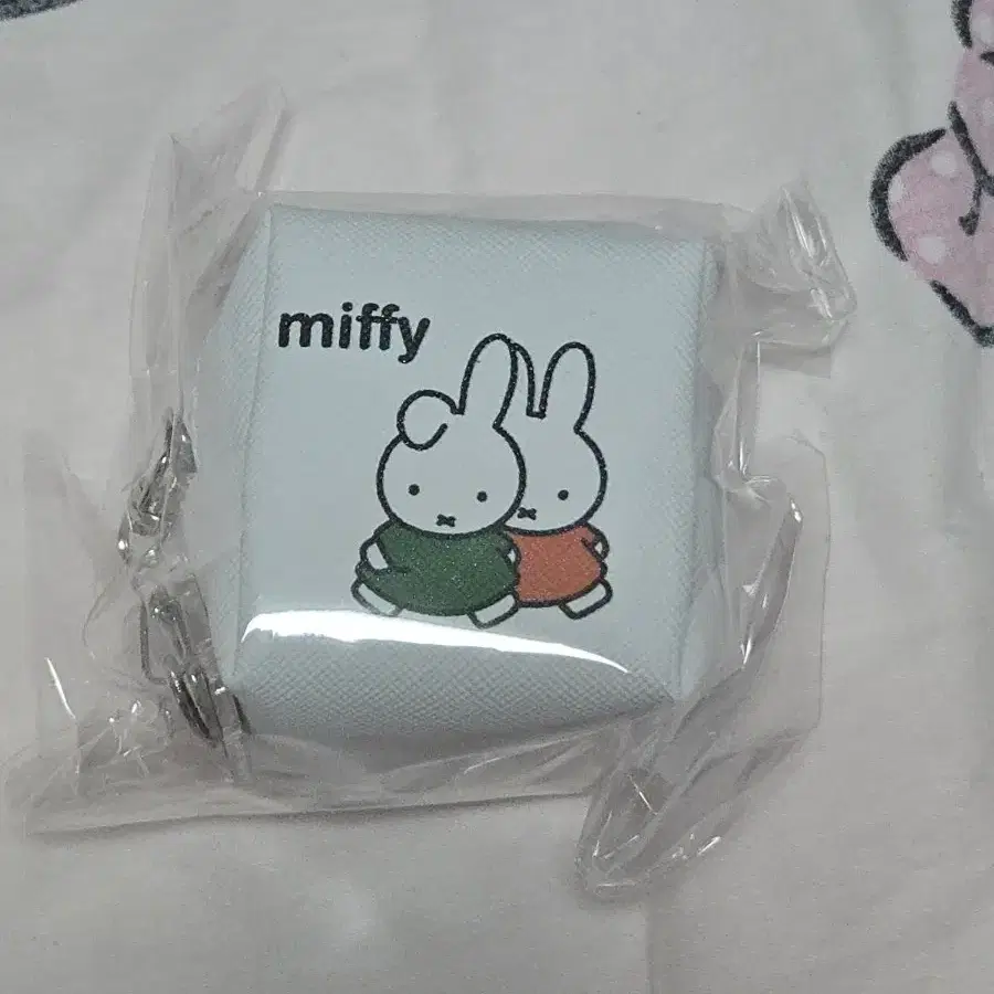 미피 큐브 파우치 키링