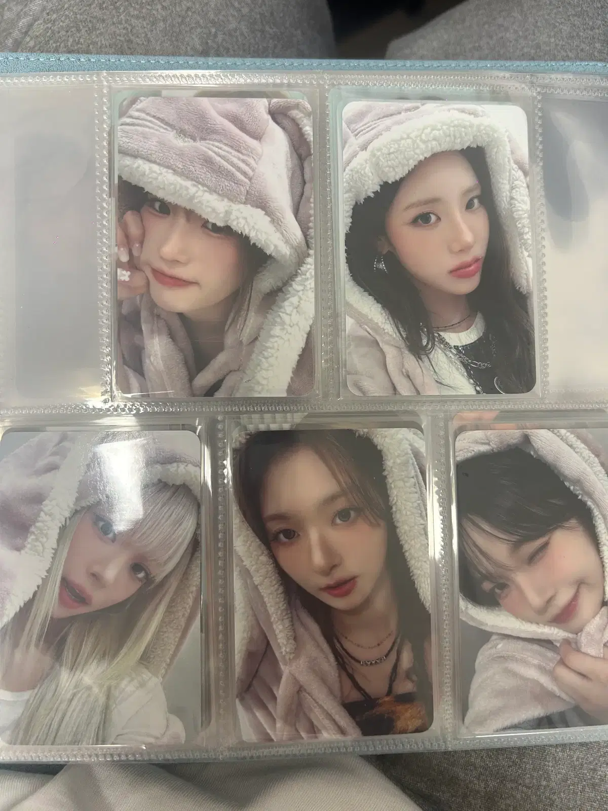 프로미스나인 락유베 메이크스타 토담 포카세트 판매합니다.