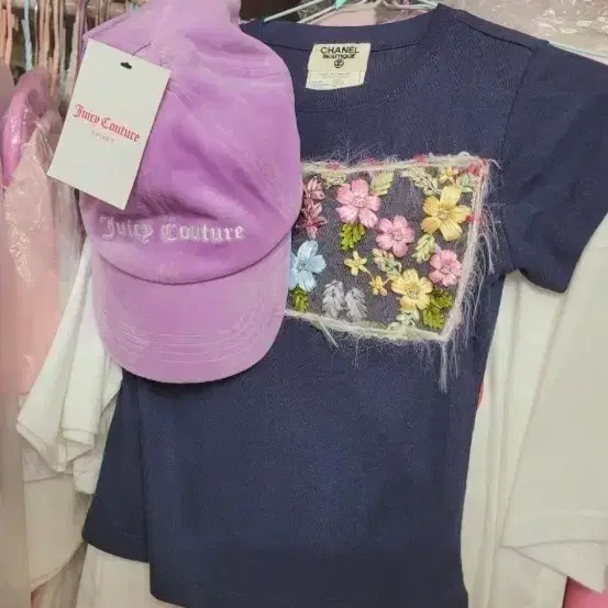 쥬시 꾸뛰 벨벳 볼캡 연보라