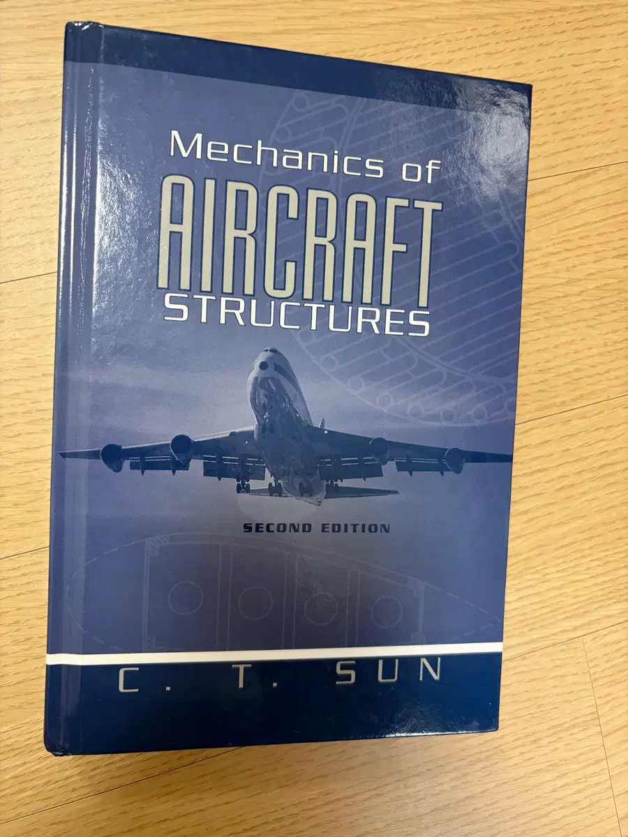 Mechanics of aircraft structures 원서