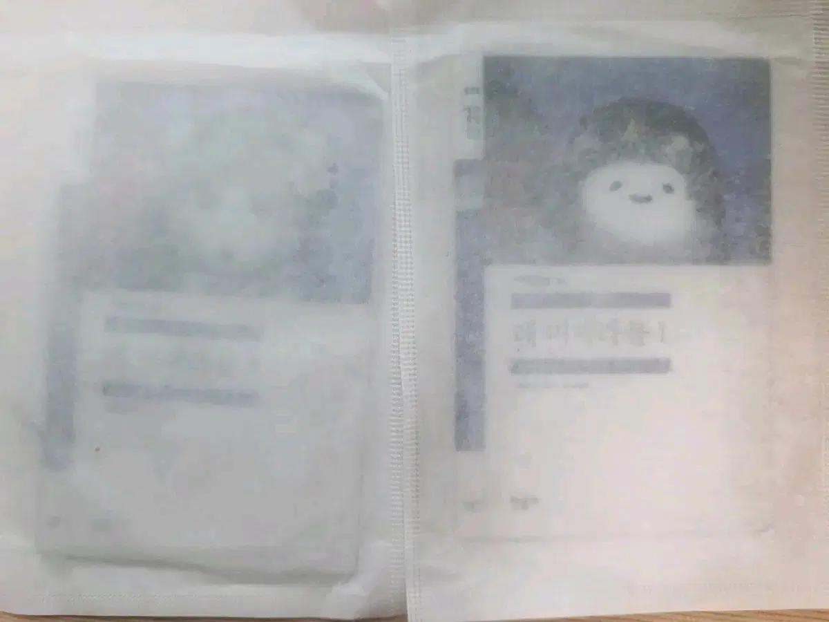 민음사 빵 책갈피(레미제라블)