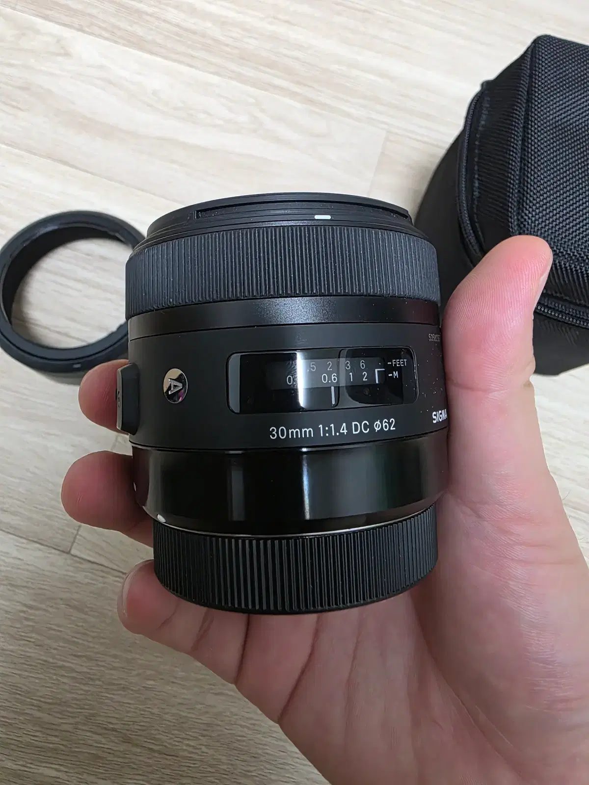 캐논 시그마 A 30mm F1.4 DC 아트삼식이렌즈 판매합니다