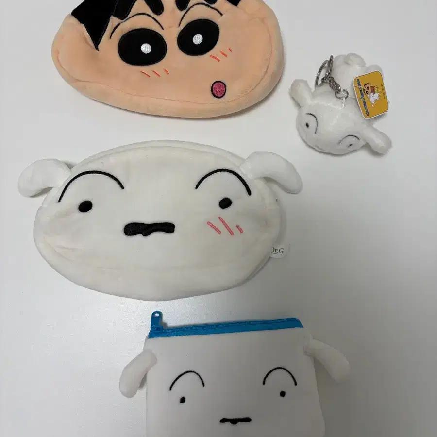 닥터지 짱구 흰둥이 파우치 키링