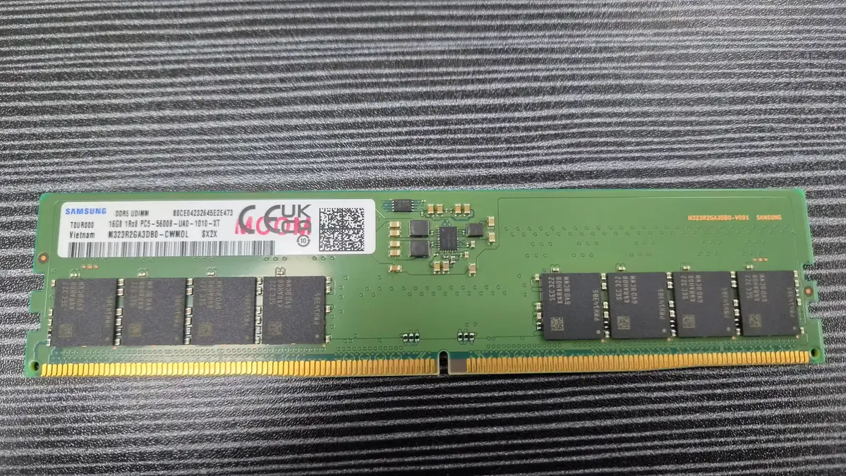 [무료배송] 삼성전자 DDR5 16GB PC5-5600B 데스크탑용 RAM 정상작동