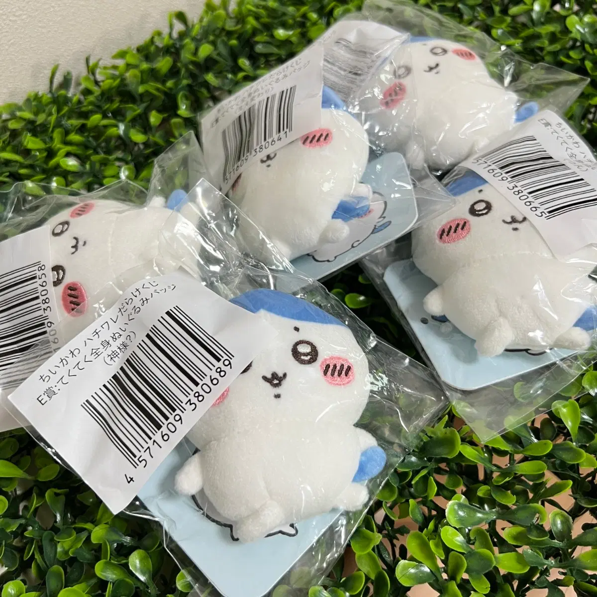 하치와레 투성이 인형 뱃지 쿠지 치이카와 제이빈티지a