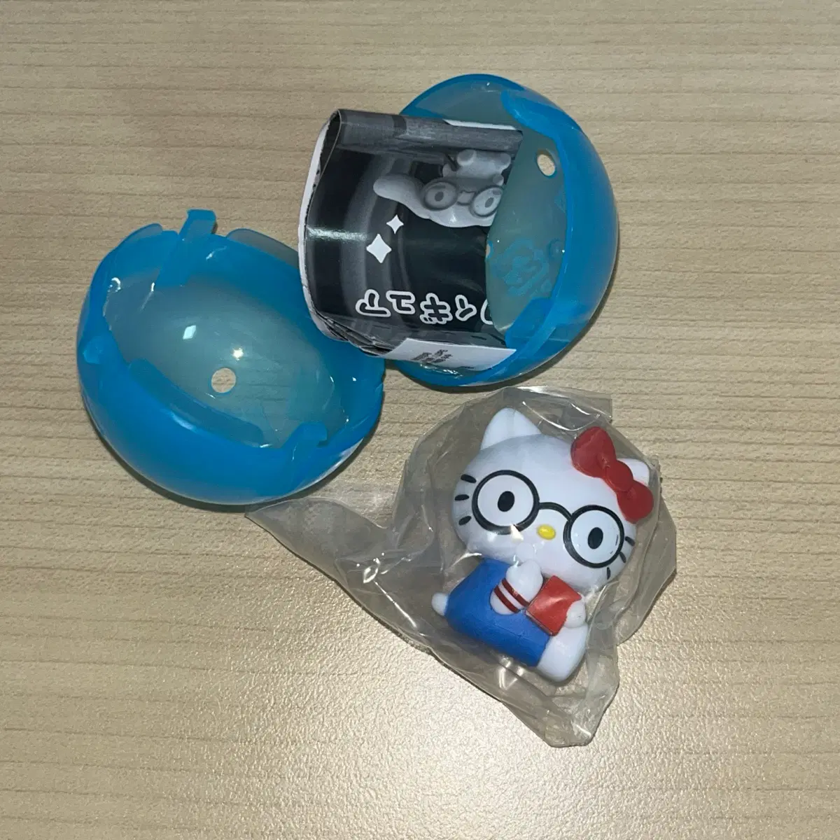 산리오 안경 피규어 가챠 헬로키티