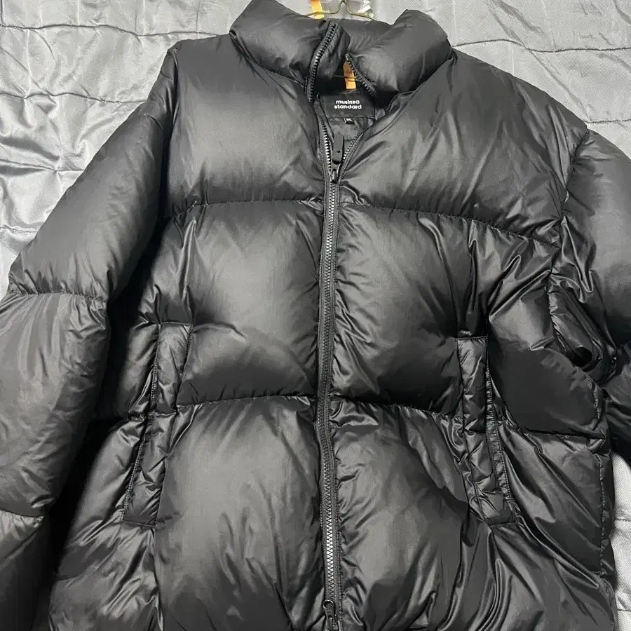 무탠다드 립스탑 다운 푸퍼 숏 패딩 블랙 2XL