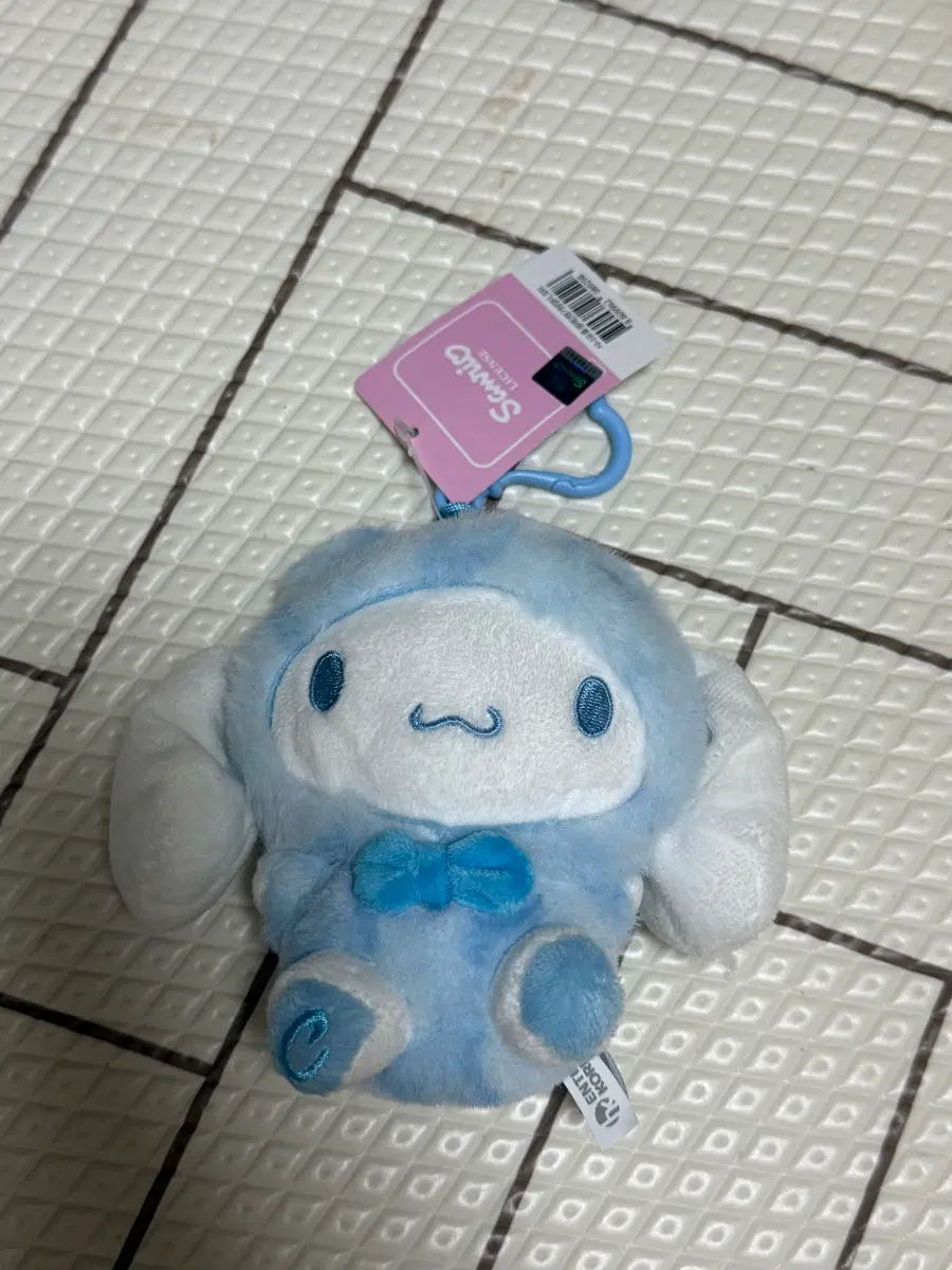 산리오 시나모롤 인형 키링