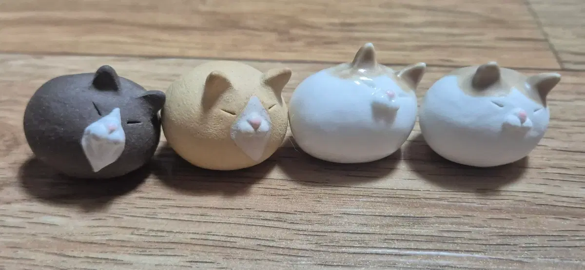 고양이 돌멩이 도자기 피규어 일괄