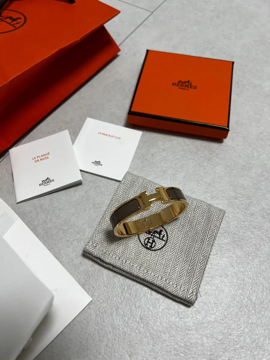 Hermes Clic H Logo Bracelet Rose Gold Plated + Etoupe Color