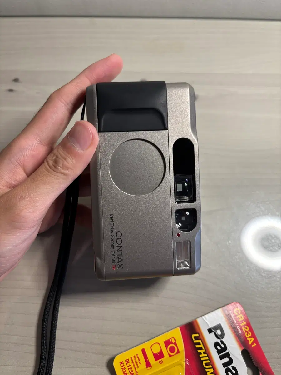 콘탁스t2