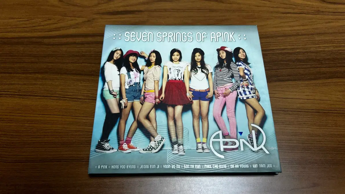 에이핑크 데뷔 앨범 -몰라요-Seven Springs of Apink -CD