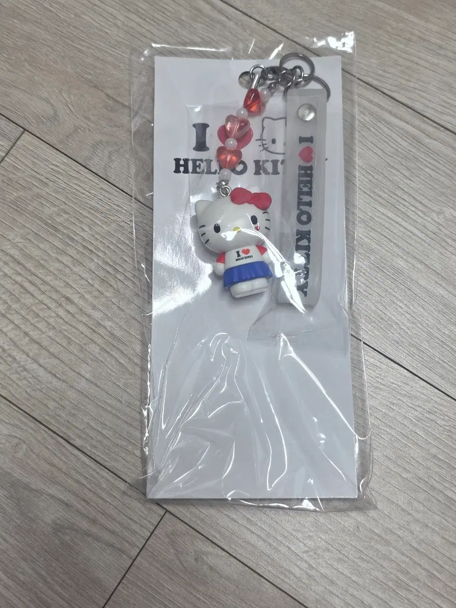 아이 러브 헬로 키티 스트랩