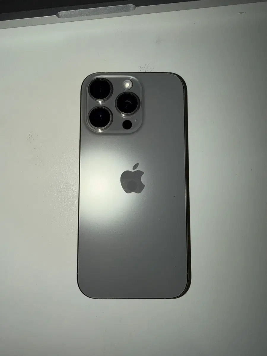 아이폰 16 프로 내추럴 티타늄 256GB