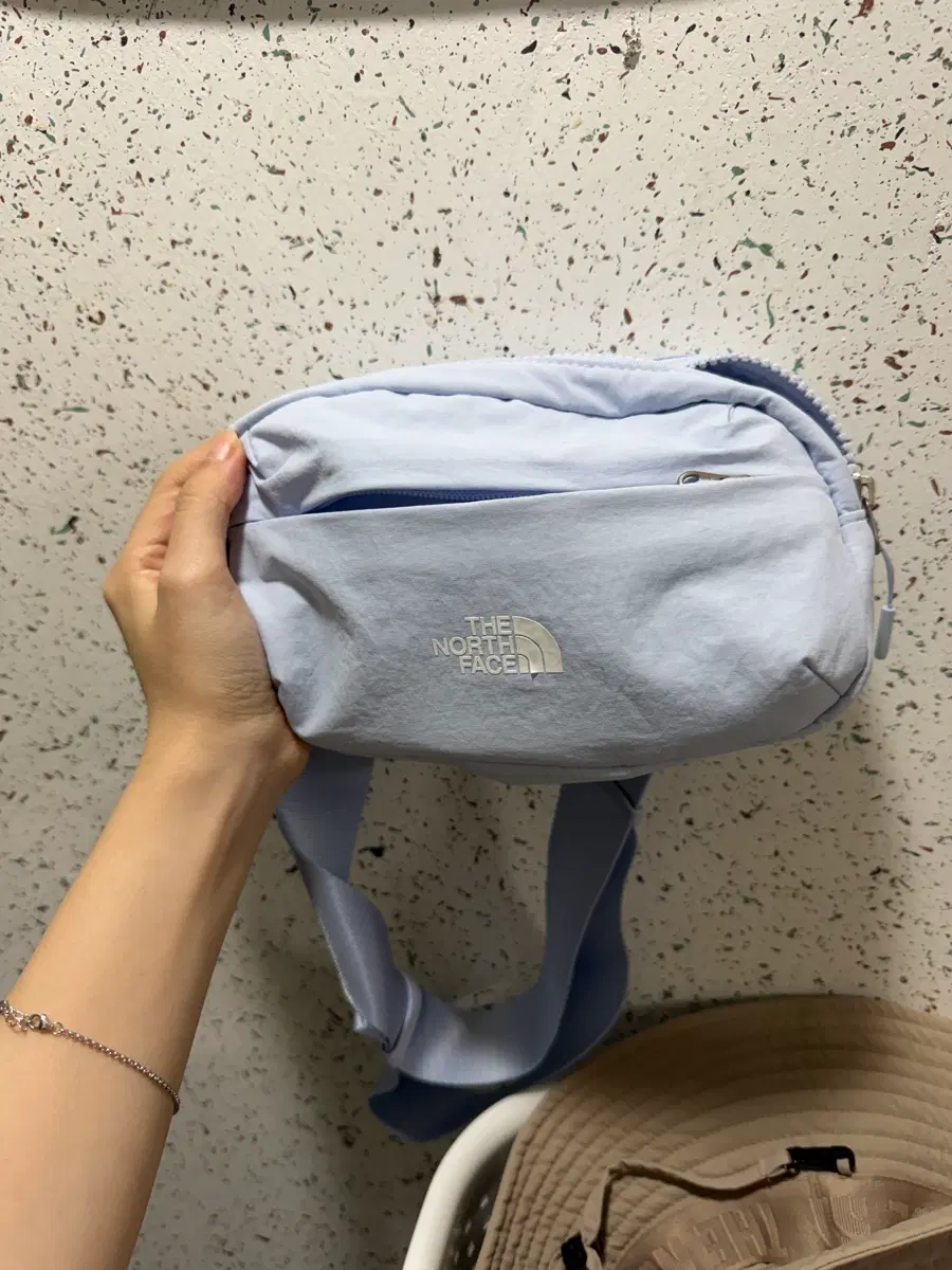 노스페이스 린덴 힙색