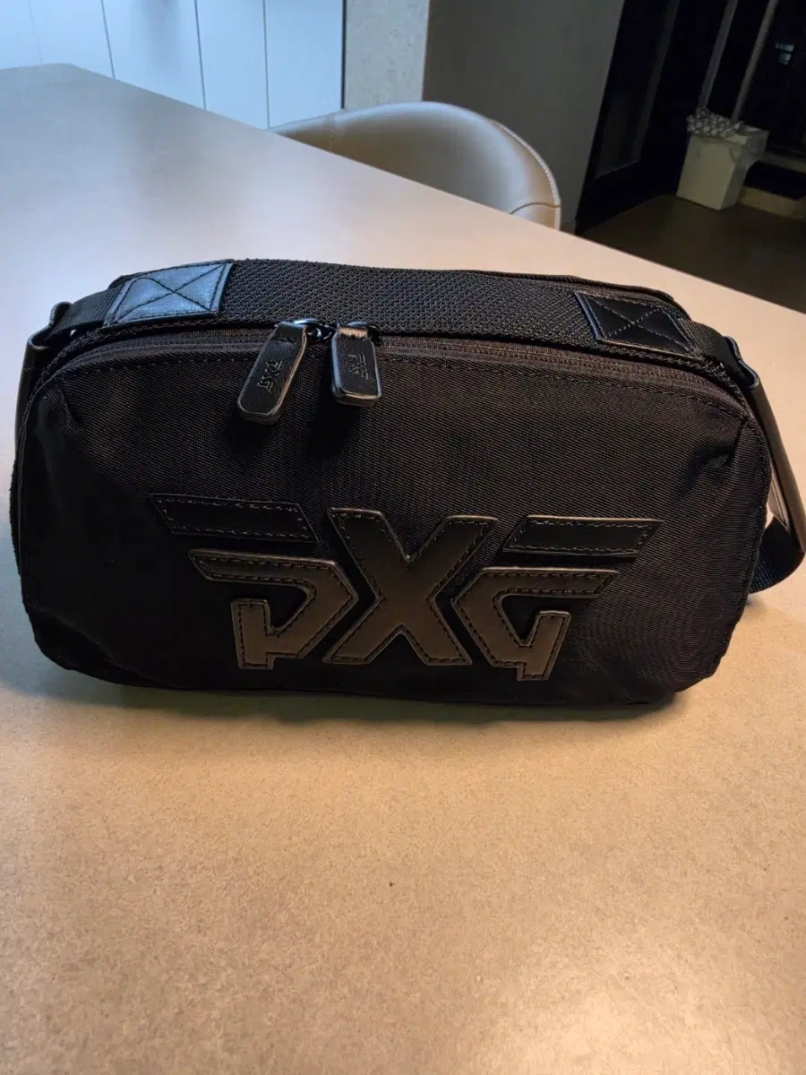 PXG 투레일 골프 파우치 블랙