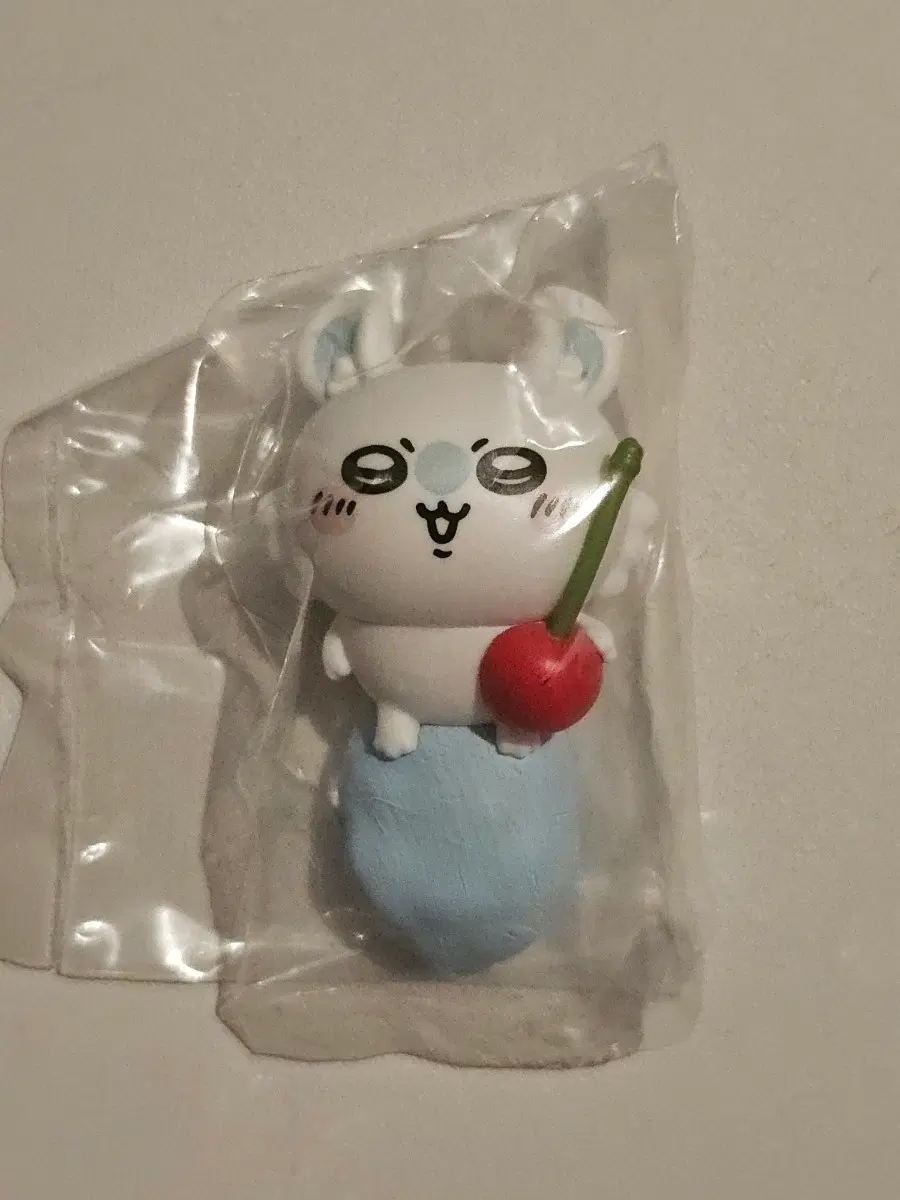 치이카와 먼작귀 나라분데스 3탄 가챠 모몽가, 카니