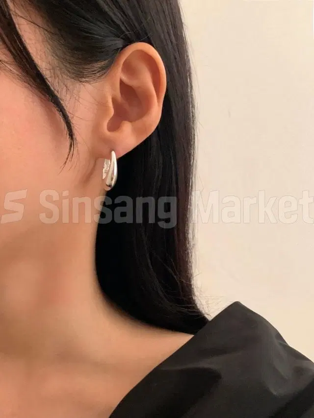 [빠른발송] 귀걸이 실버925 심플 타원 볼드 원터치 귀걸이 데일리 일상
