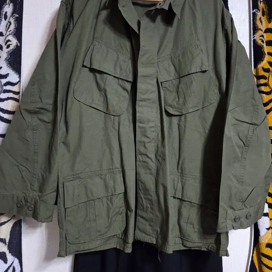 69년식 US ARMY OG 정글퍼티그 XL-R 데드스탁