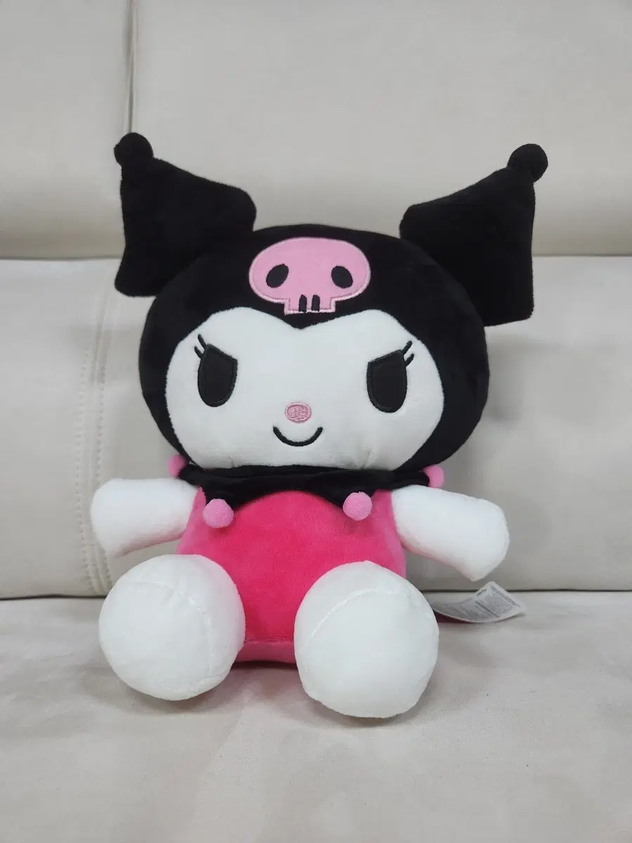 쿠로미 중형인형 비비드