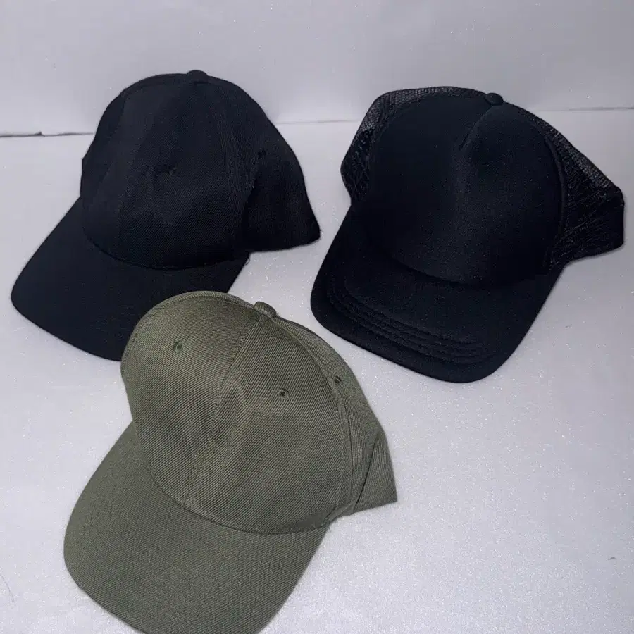 Plain Baseball Caps 3-Piece Set