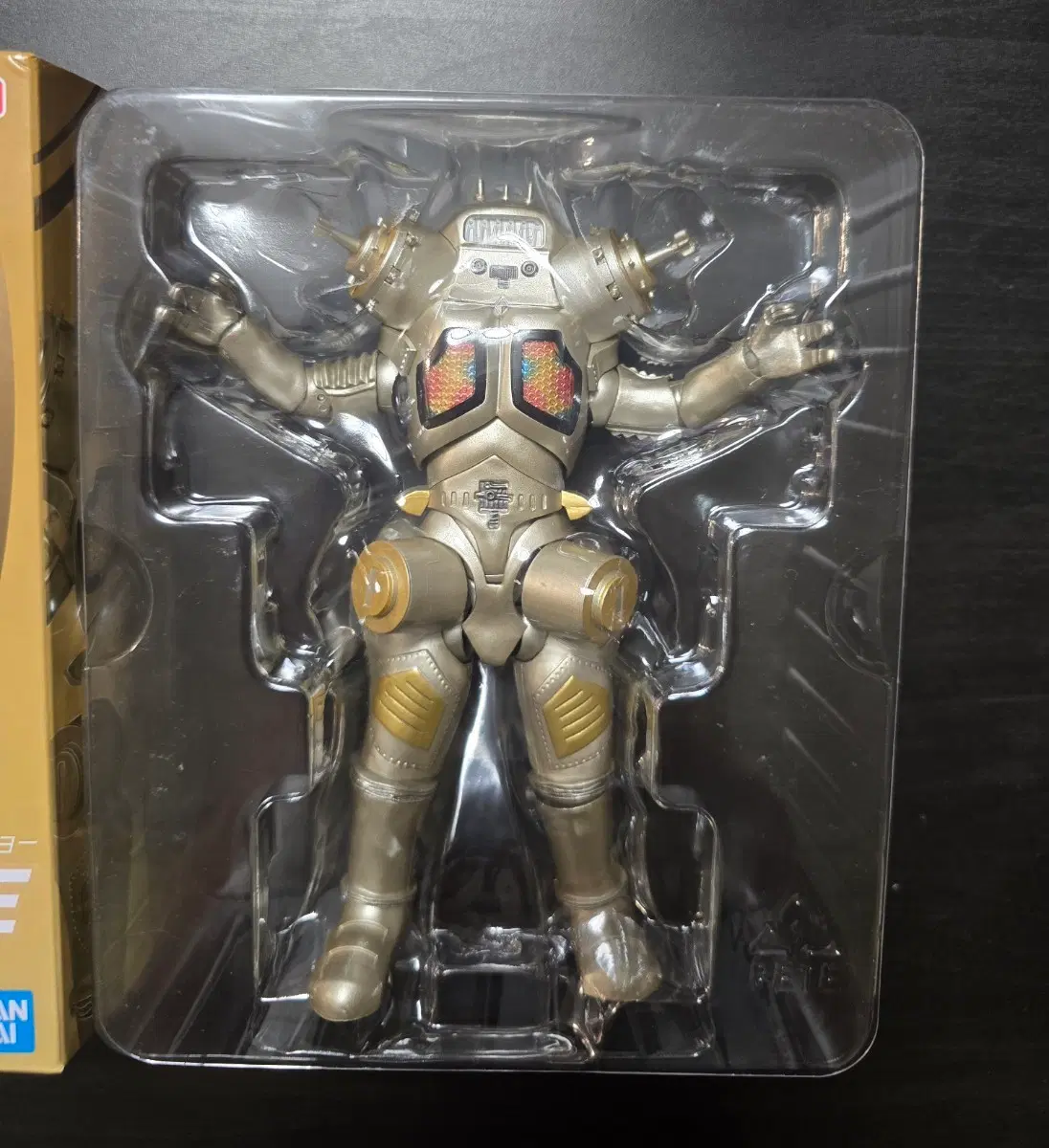 shf 울트라맨 킹죠