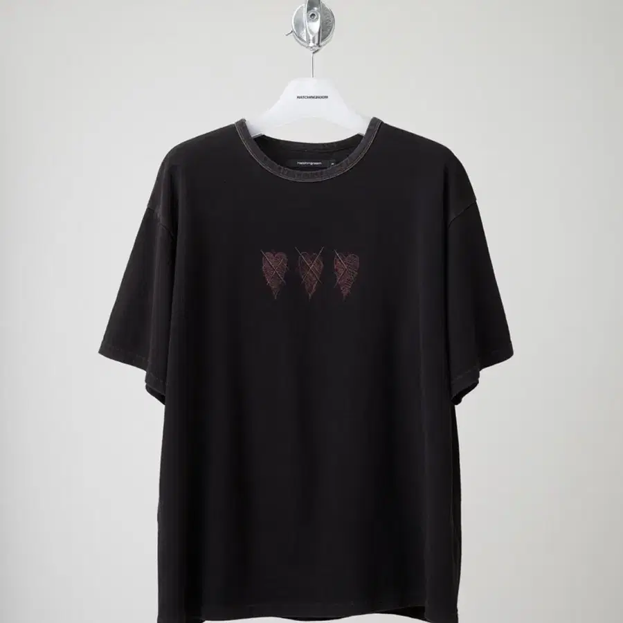 해칭룸 Cartoon Heart Tee 3사이즈 워시드 블랙