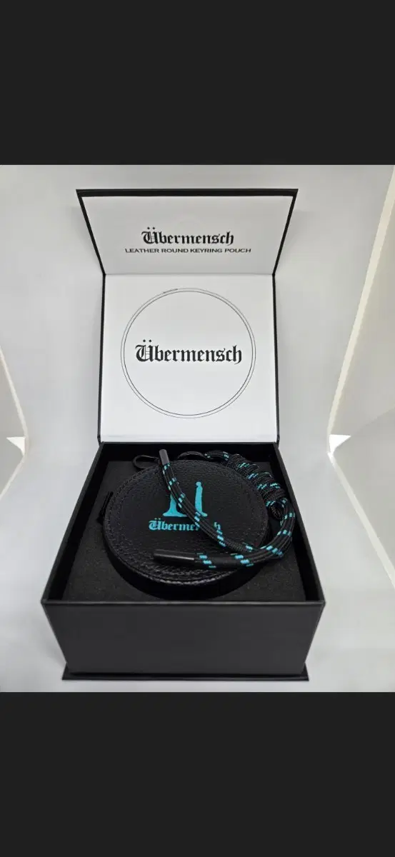 Ubermensch Circle Pouch with Strap Black Mint